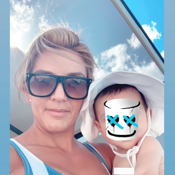 ππΌ Hi, Iβm Crystal! π - Picture 1 of 1